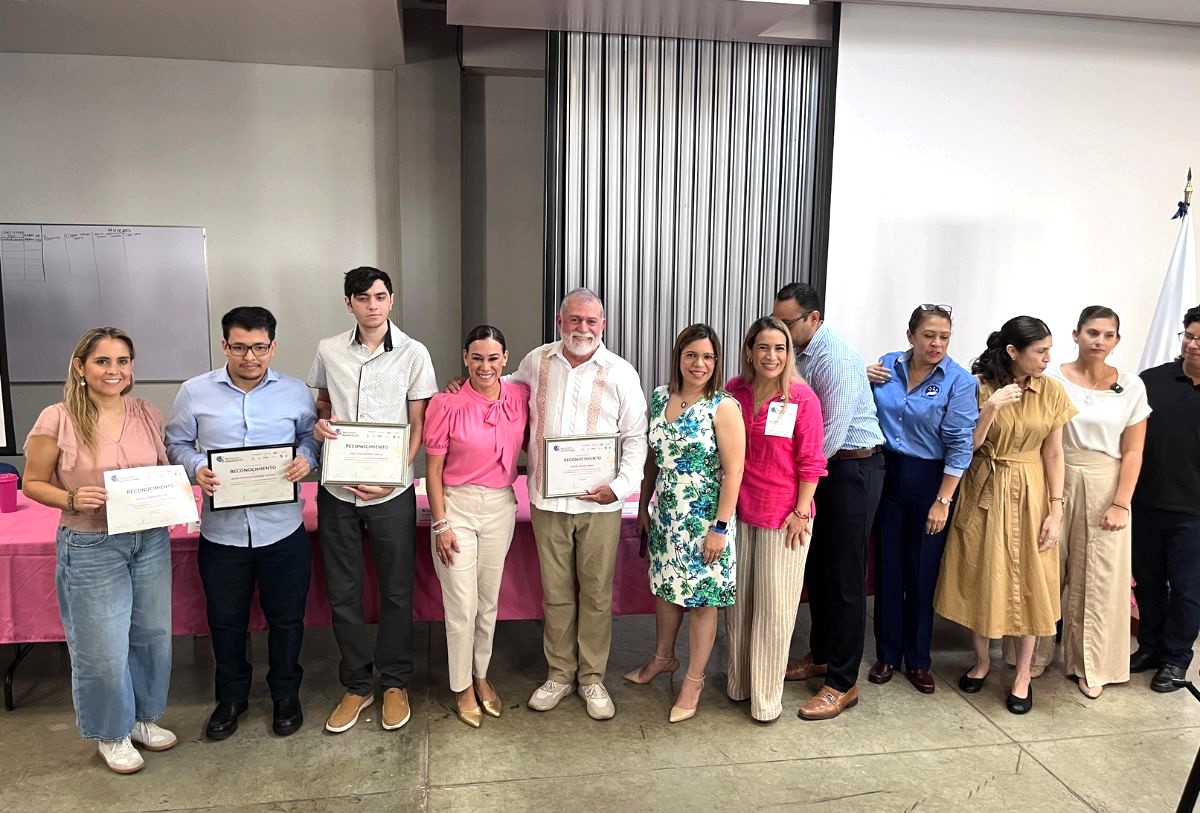 Autoridades del Encuentro de Educación Inclusiva