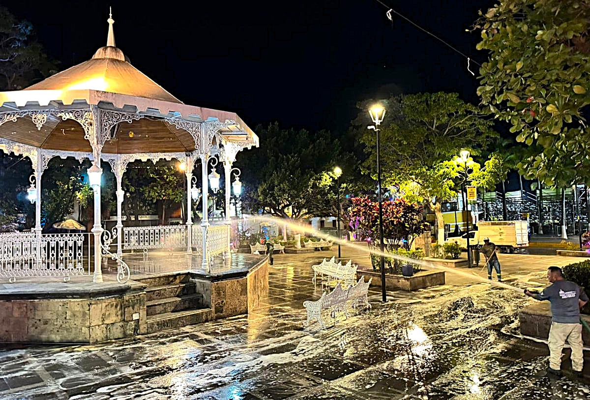 Centro Histórico de Puerto Vallarta sin basura