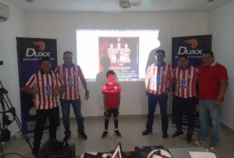 Tuc Tienda Tuc Tuc Boys Camiseta Niño Soul Adventurer - Manga Larga Con Estampado Surf Y Palmeras Camiseta Palmeras Azul