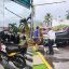 Camioneta vuelca y es auxiliada en Puerto Vallarta