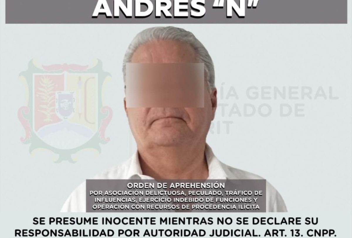 detenido por robo de fondos