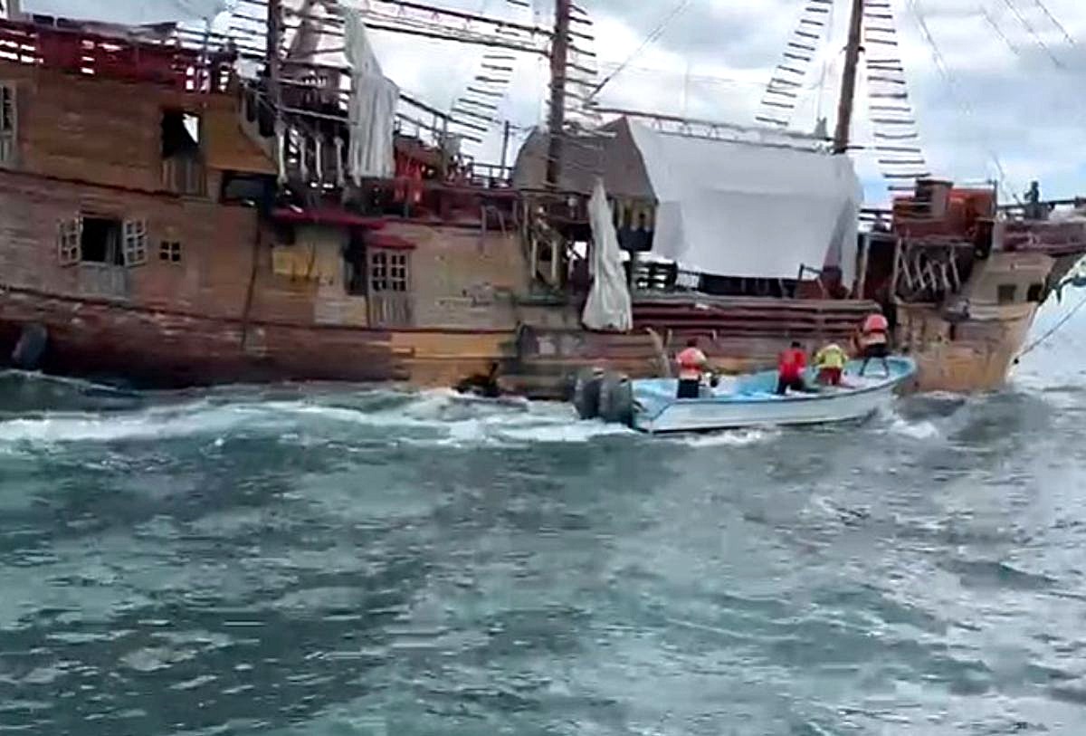 Barco "Marigalante" en Puerto Vallarta