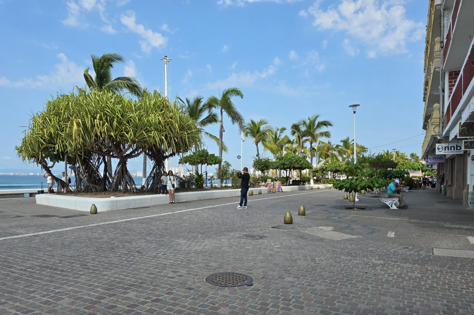 malecon de puerto vallarta