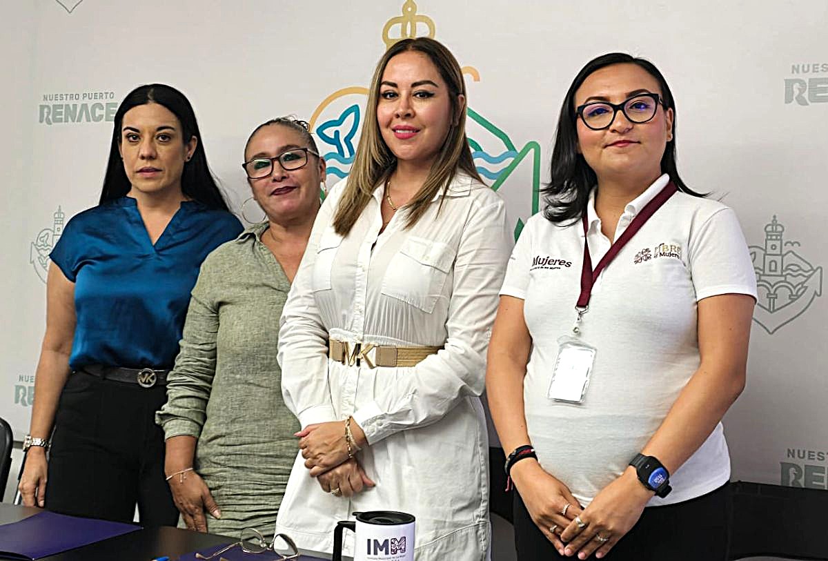 Autoridades defensoras de las mujeres en Puerto Vallarta
