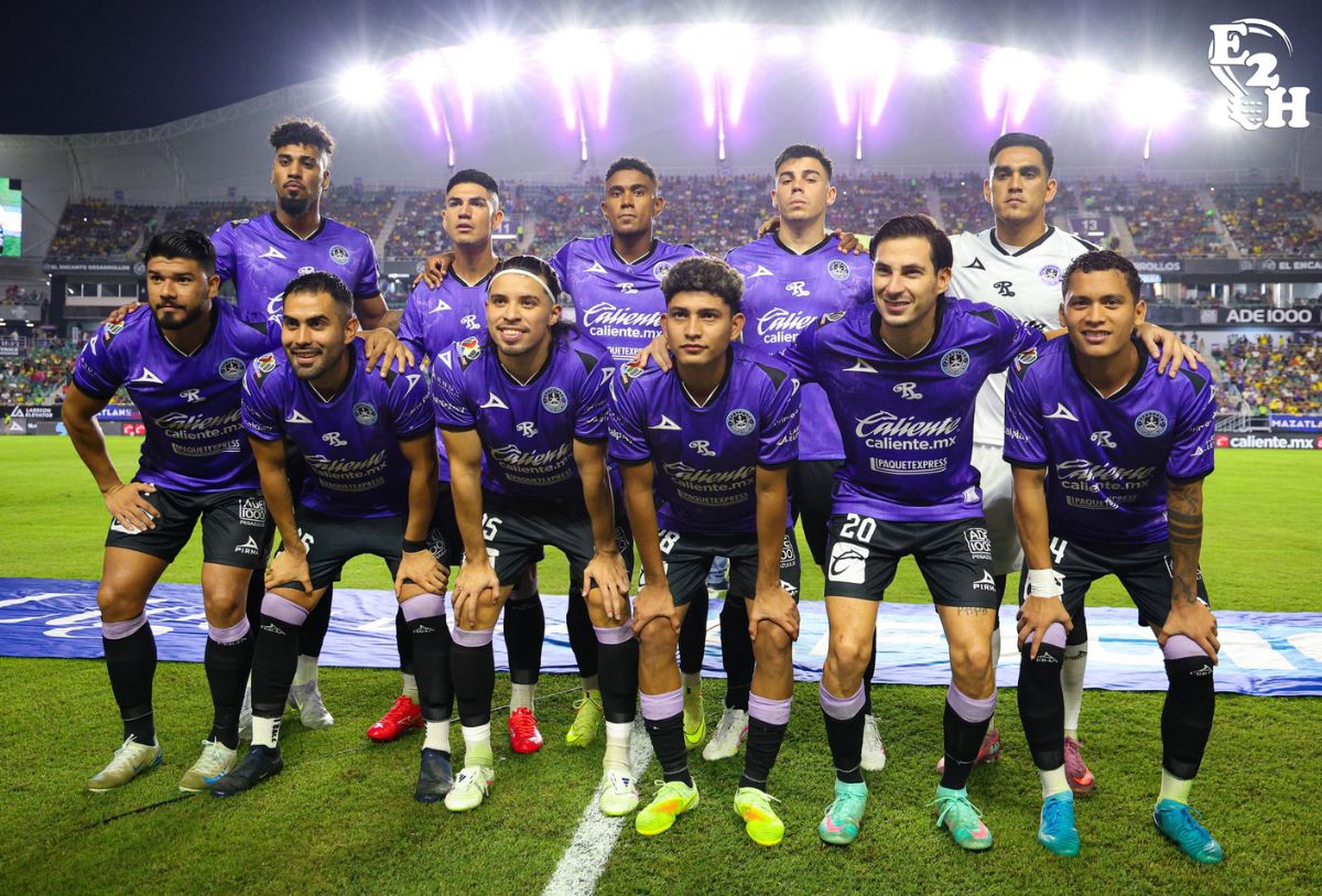 Jugadores del Club Mazatlán FC de Futbol