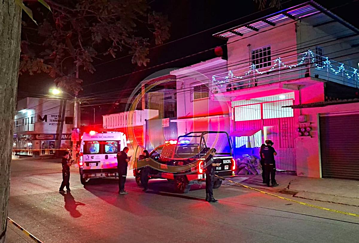 Policía de Puerto Vallarta atiende riña en Ixtapa