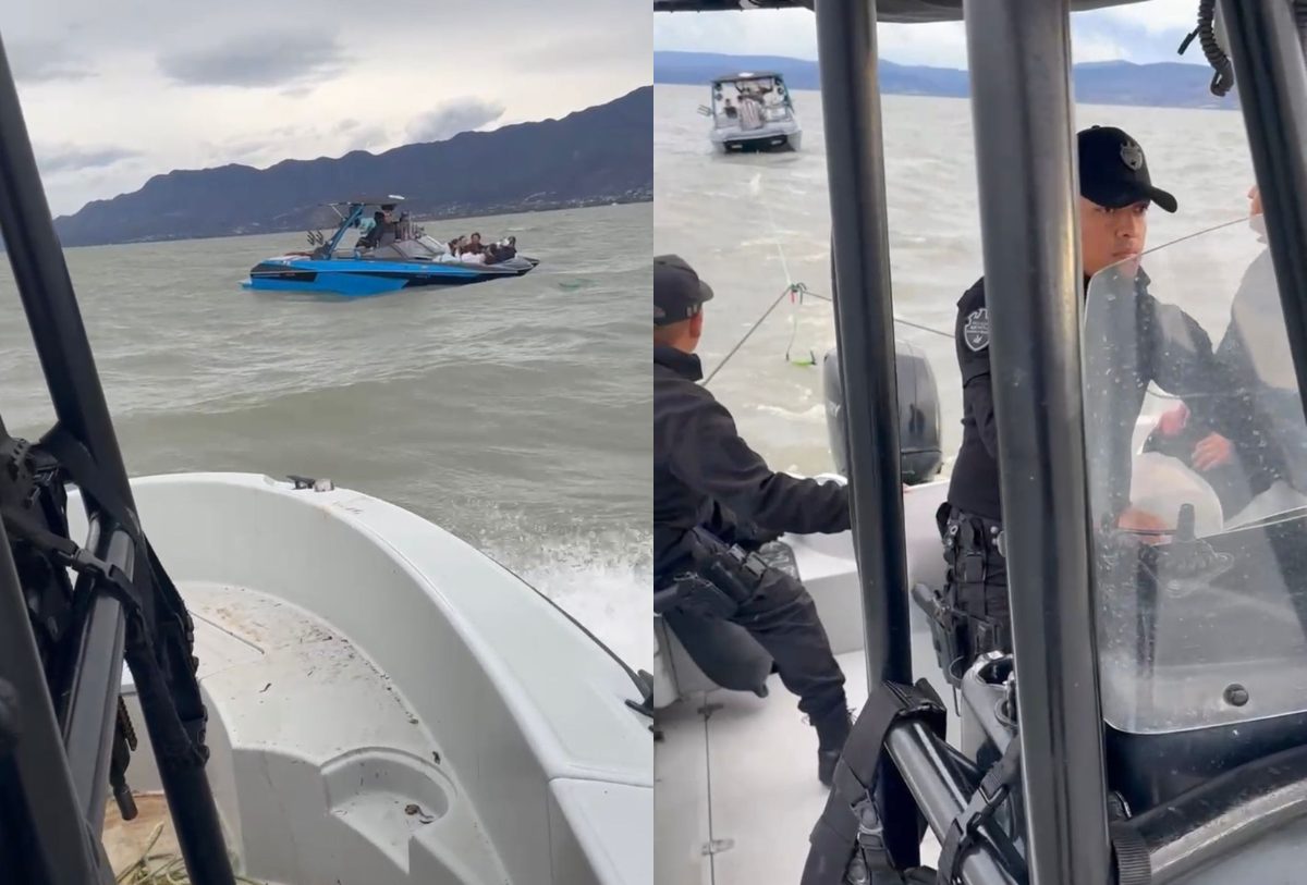 oficiales en barco de rescate