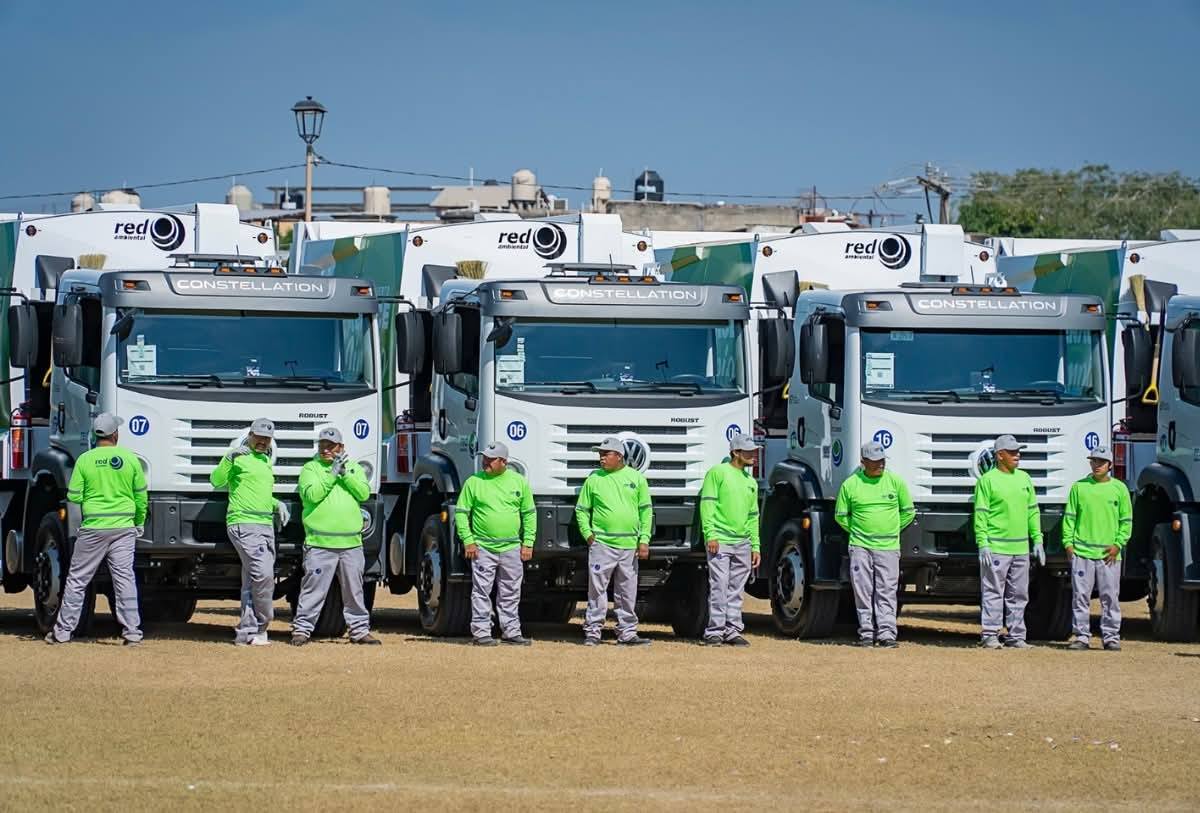 Empleados de Red Ambiental en Puerto Vallarta