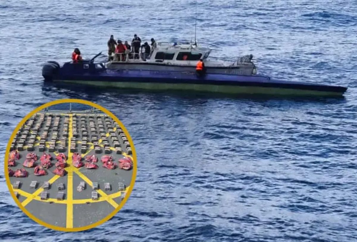 ENBACARCION SIENDO DETENIDA