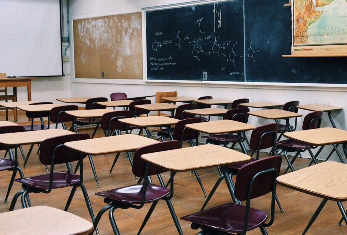 salon sin estudiantes: