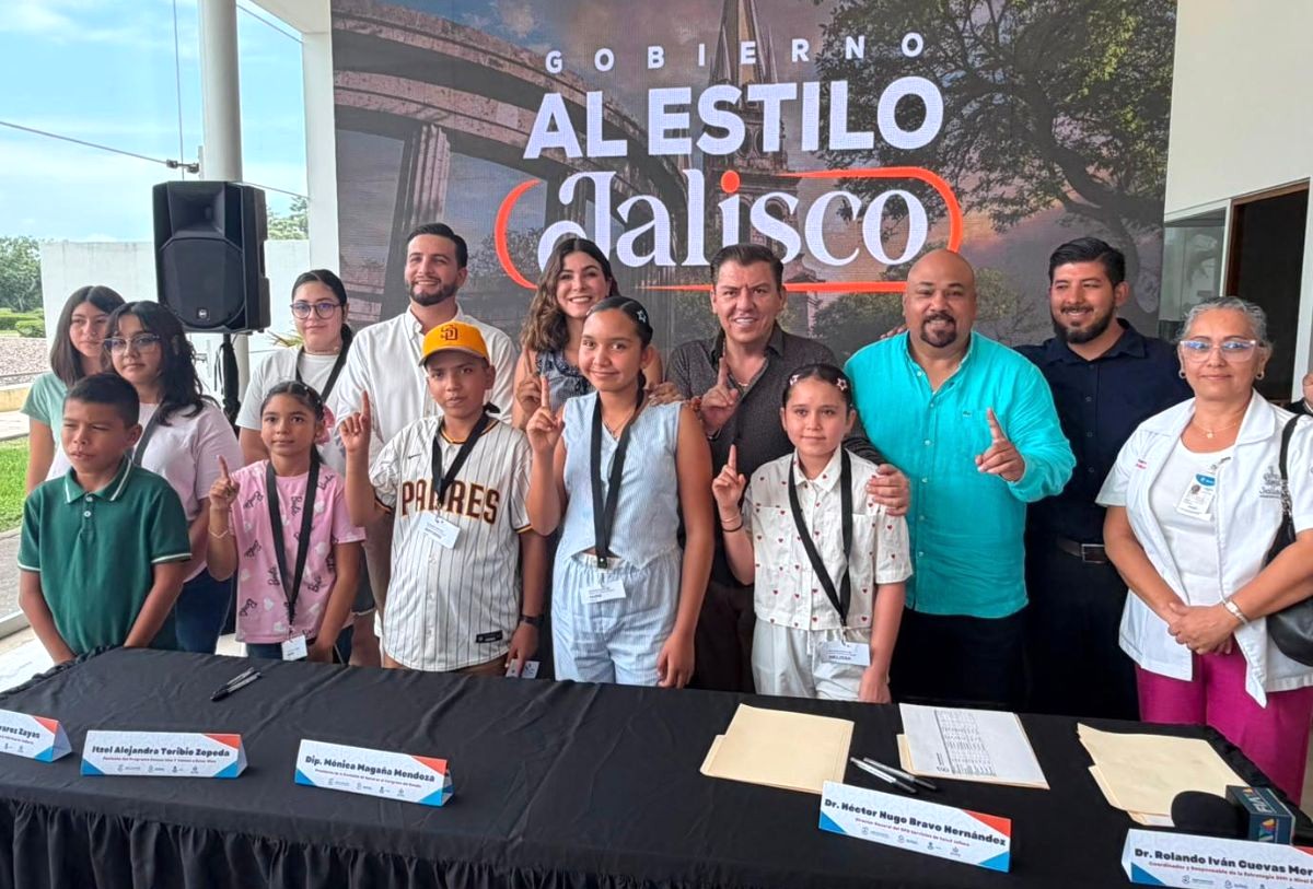 Autoridades del Sector Salud de Vallarta