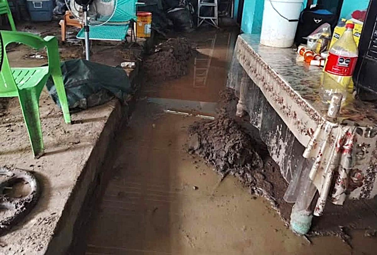 Vivienda destruida en Talpa de Allende, Jalisco