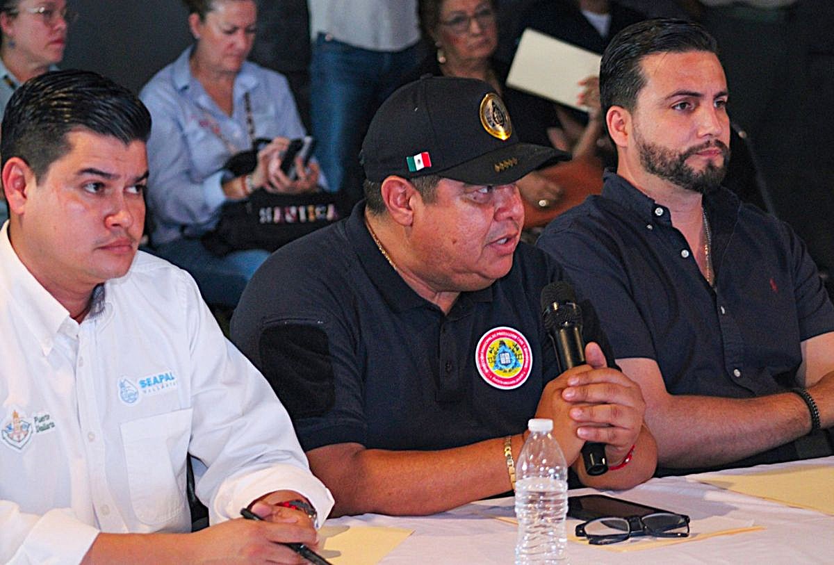 Protección Civil de Puerto Vallarta sobre lluvias y huracanes