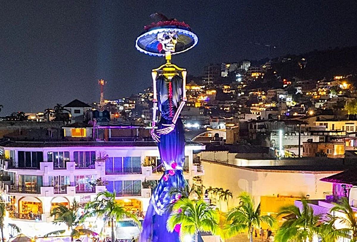 Catrina Monumental en Vallarta