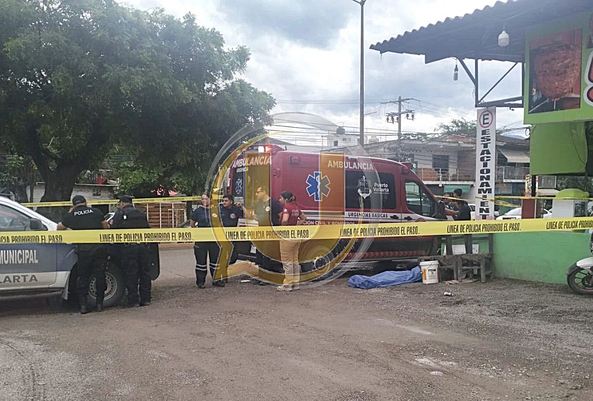 Policía de Vallarta atiende muerte de indigente